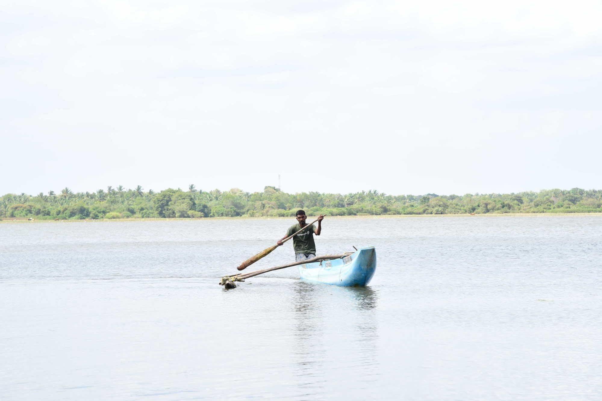 Indika Lake Resort Nuwarawewa East المظهر الخارجي الصورة